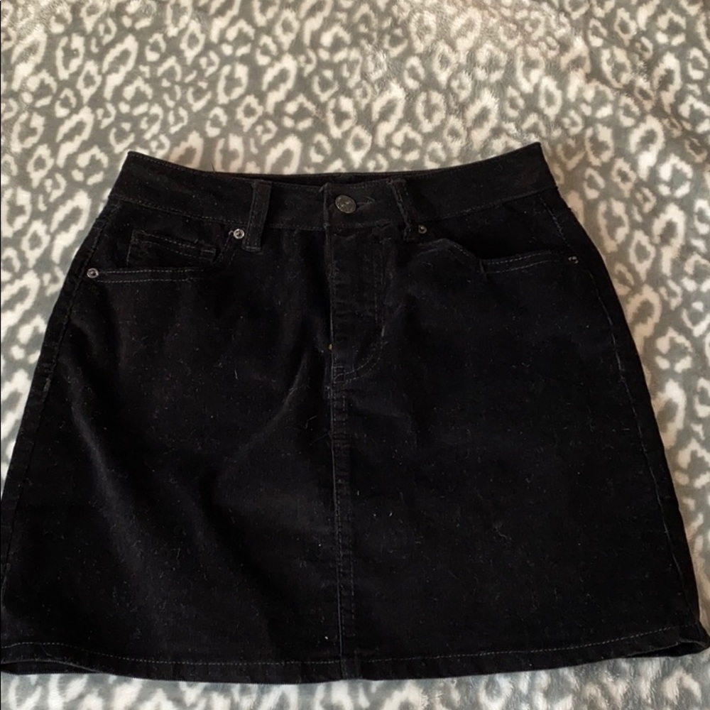 Cotton black skirt